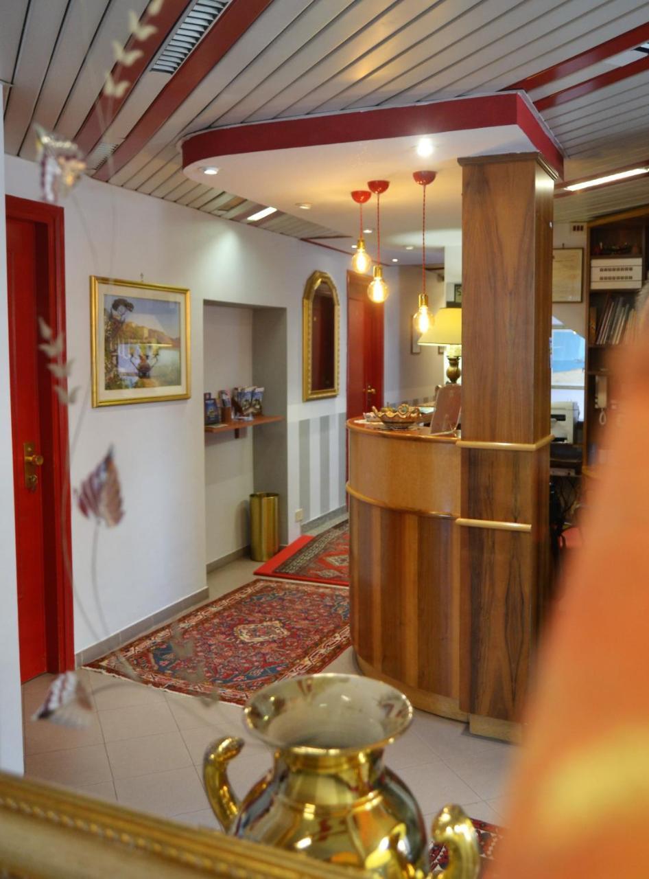 Hotel Facioni Pomezia Zewnętrze zdjęcie