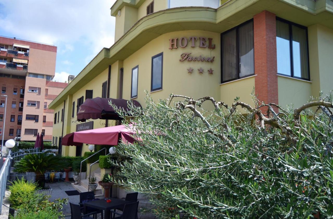 Hotel Facioni Pomezia Zewnętrze zdjęcie