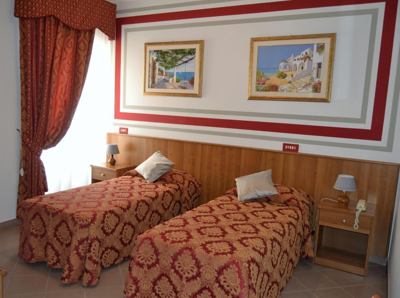 Hotel Facioni Pomezia Zewnętrze zdjęcie